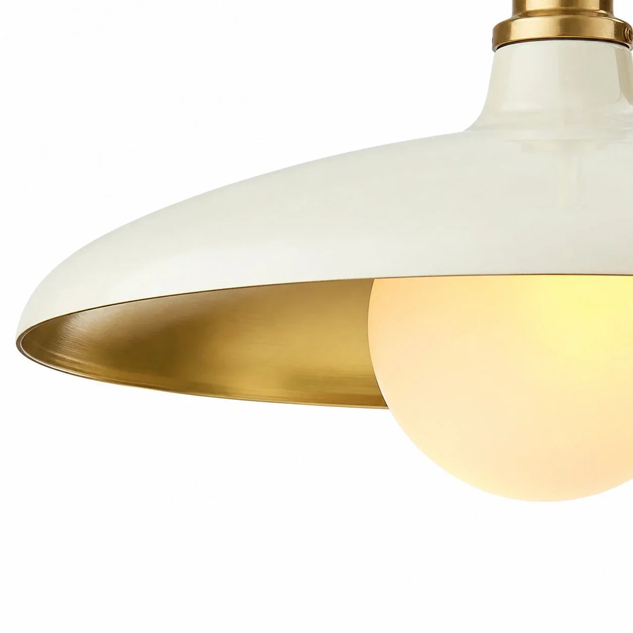 Metal pole pendant light for breakfast bar