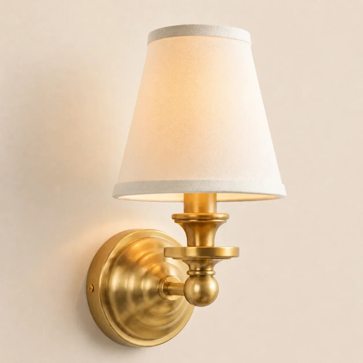 Retro modern wall sconce
