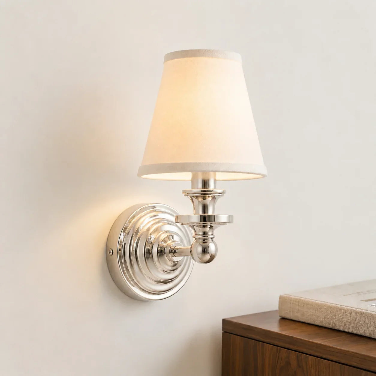Retro wall light for entryway